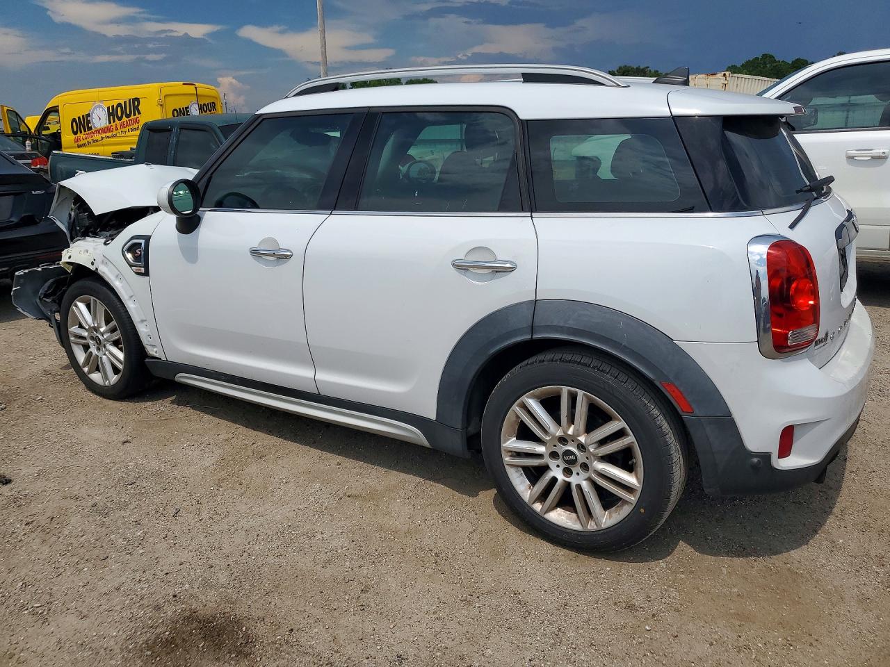 WMZYT3C32H3D97726 · 2017 MINI COOPER · 2/12