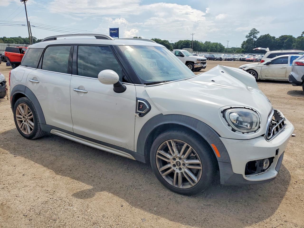 WMZYT3C32H3D97726 · 2017 MINI COOPER · 4/12
