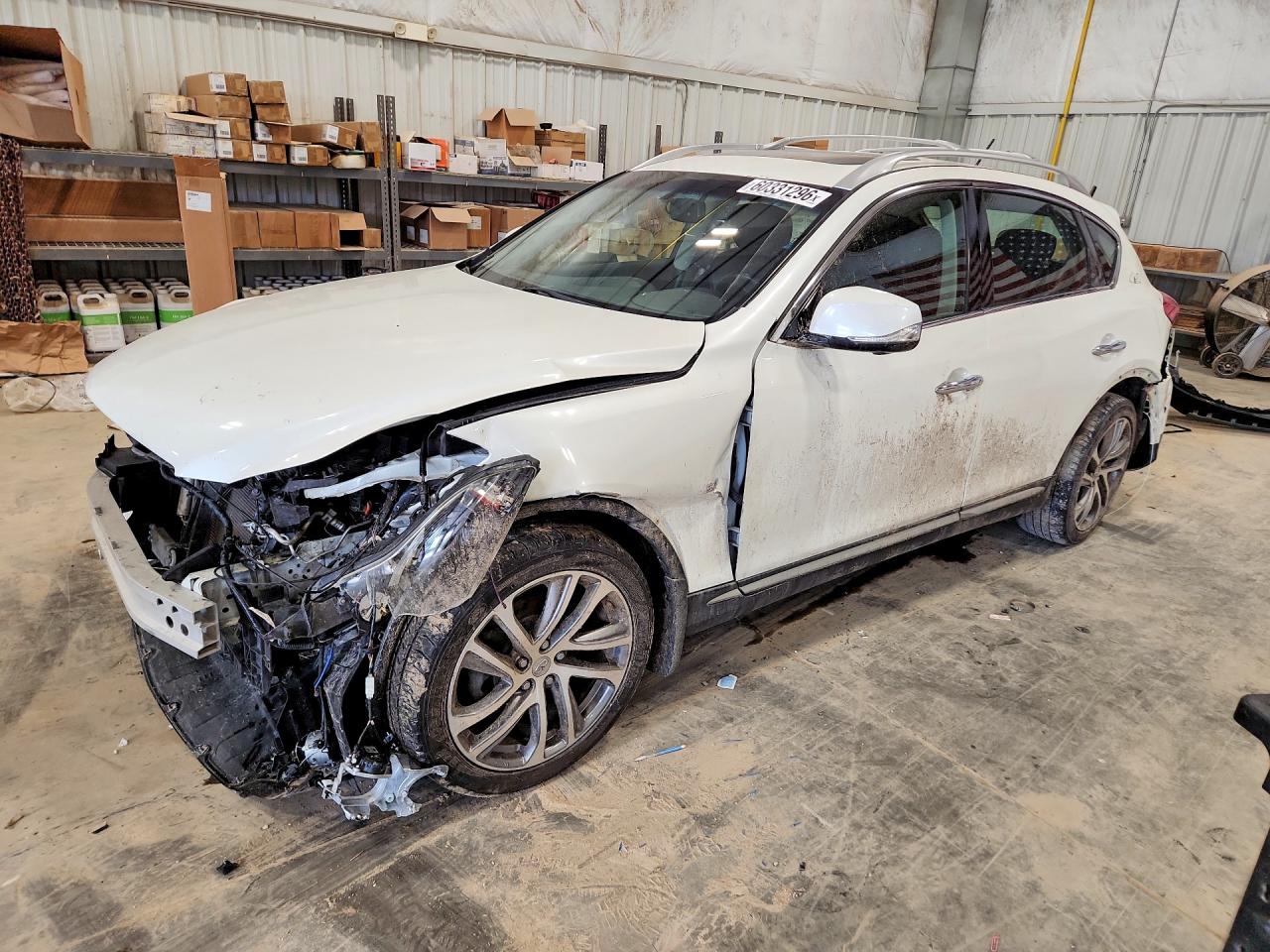JN1BJ0RR4GM268496 · 2016 INFINITI QX50