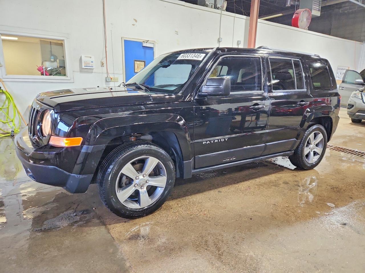 1C4NJPFA3HD207689 · 2017 JEEP PATRIOT