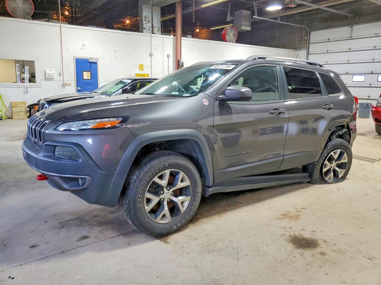 1C4PJMBS4HW561277 · 2017 JEEP CHEROKEE