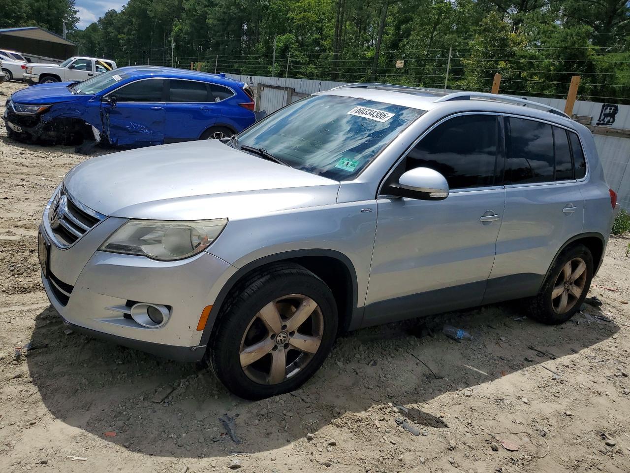WVGBV7AX7AW532662 · 2010 VOLKSWAGEN TIGUAN
