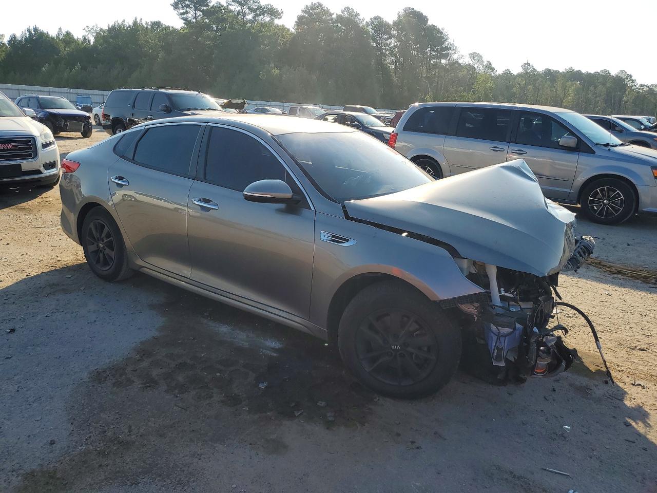 5XXGT4L38JG215726 · 2018 KIA OPTIMA · 4/12