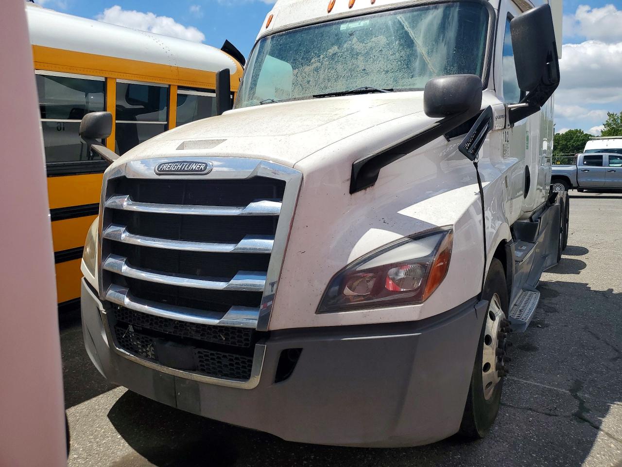 1FUJHHDR8KLKE3680 · 2019 FREIGHTLINER CASCADIA 126 · 5/13