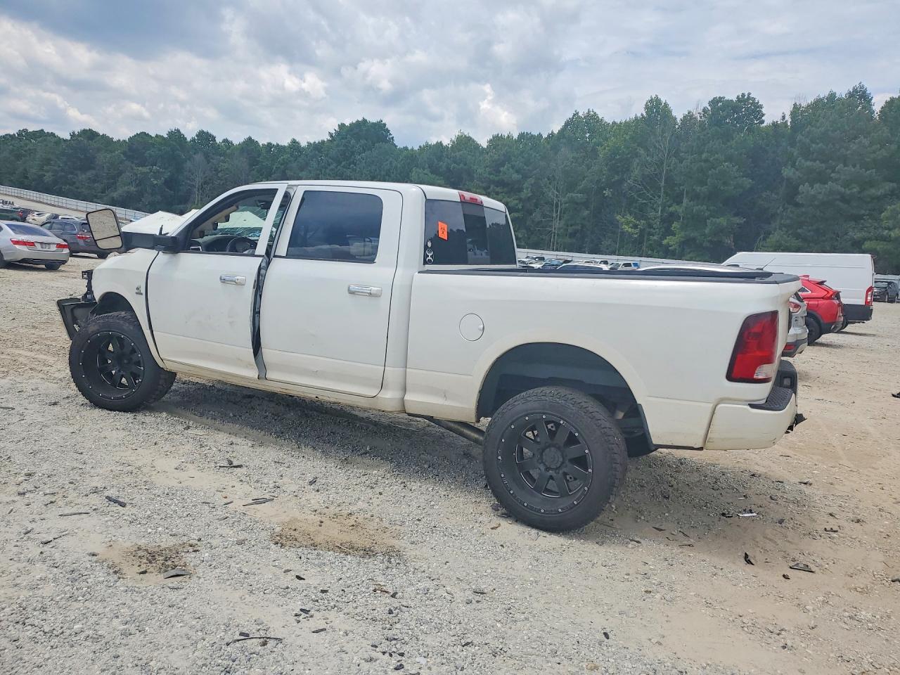 3C6UD5DL3CG111575 · 2012 DODGE RAM 2500 · 2/13