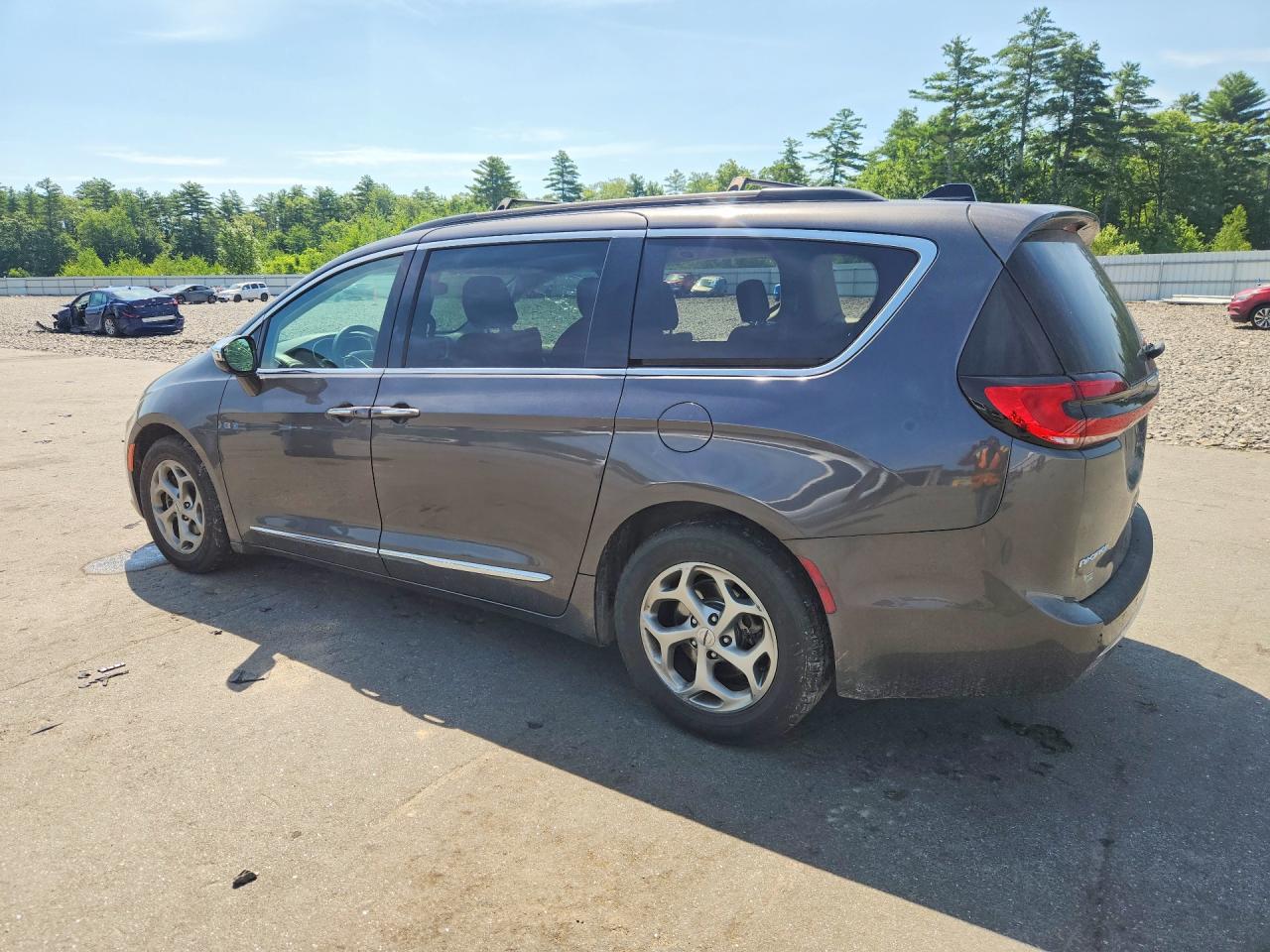 2C4RC1GGXPR536459 · 2023 CHRYSLER PACIFICA · 2/13