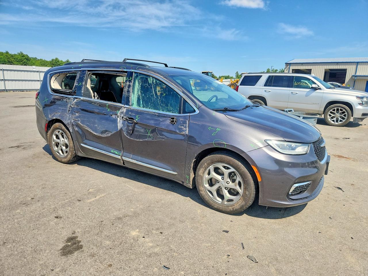 2C4RC1GGXPR536459 · 2023 CHRYSLER PACIFICA · 4/13
