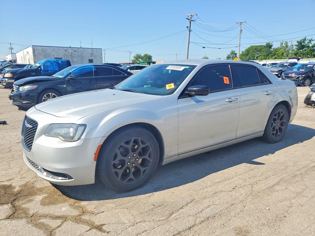 2C3CCARG5KH691023 · 2019 CHRYSLER 300