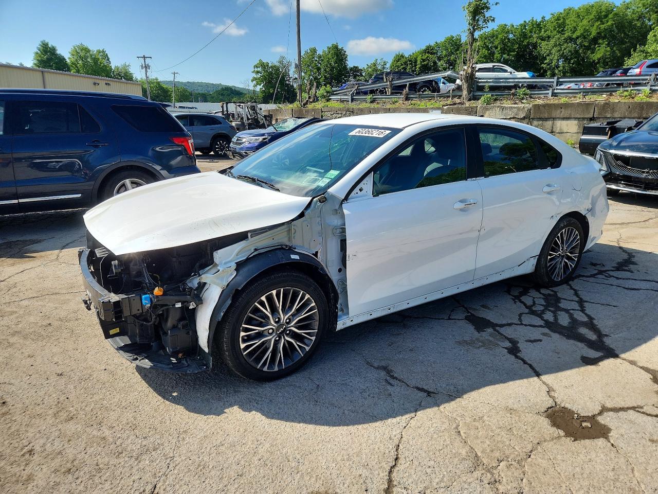 3KPF54AD6RE802397 · 2024 KIA FORTE