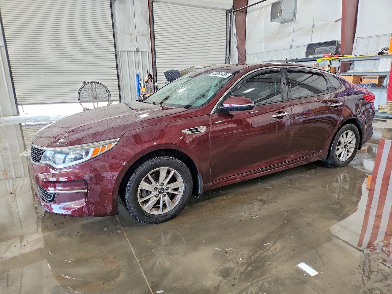 5XXGT4L31HG151152 · 2017 KIA OPTIMA