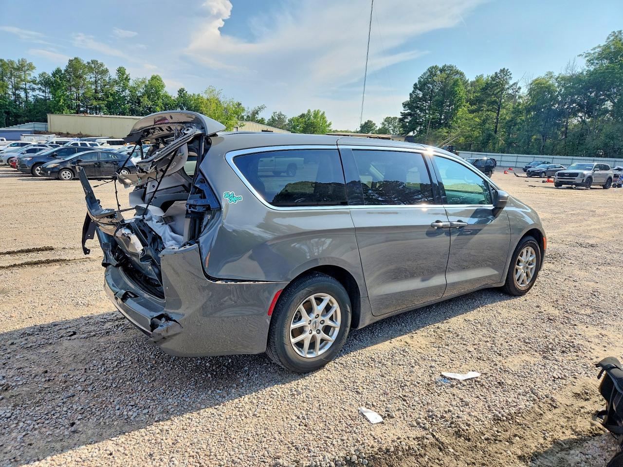 2C4RC1BG4PR586216 · 2023 CHRYSLER PACIFICA · 3/12