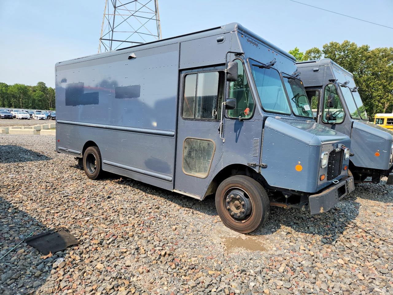 4UZAC2GA8MCMM9299 · 2021 FREIGHTLINER CHASSIS · 4/13