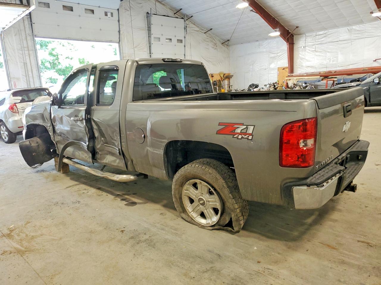 1GCEK39JX9Z224897 · 2009 CHEVROLET SILVERADO · 2/12