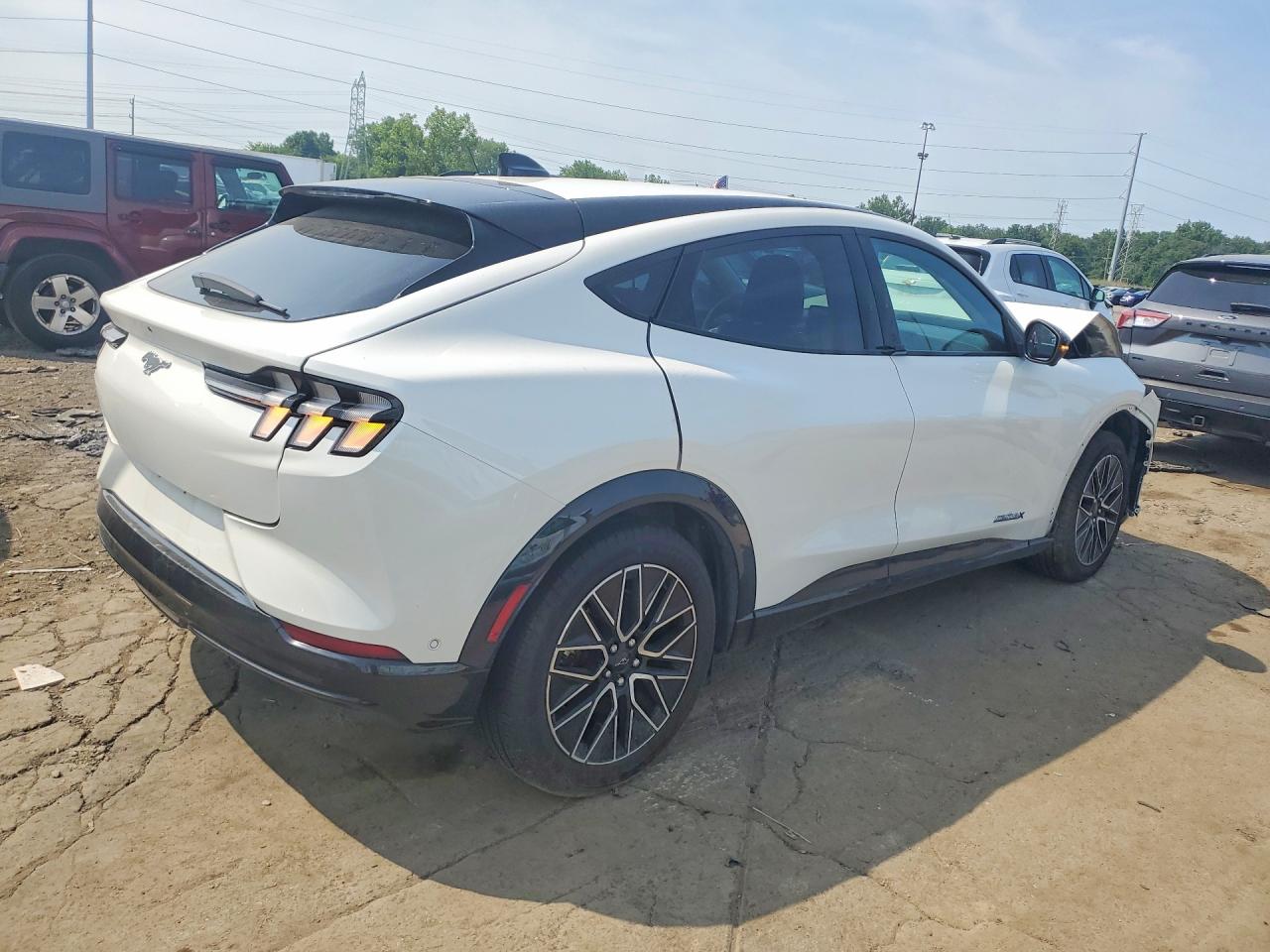 3FMTK3SU5RMA36572 · 2024 FORD MUSTANG MACH-E · 3/13