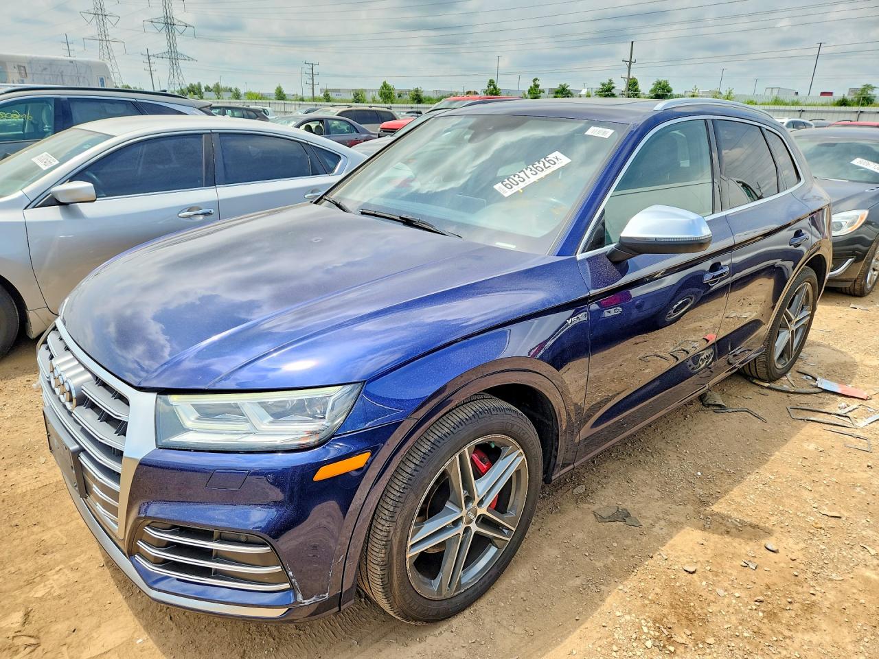WA1A4AFY6J2028901 · 2018 AUDI SQ5