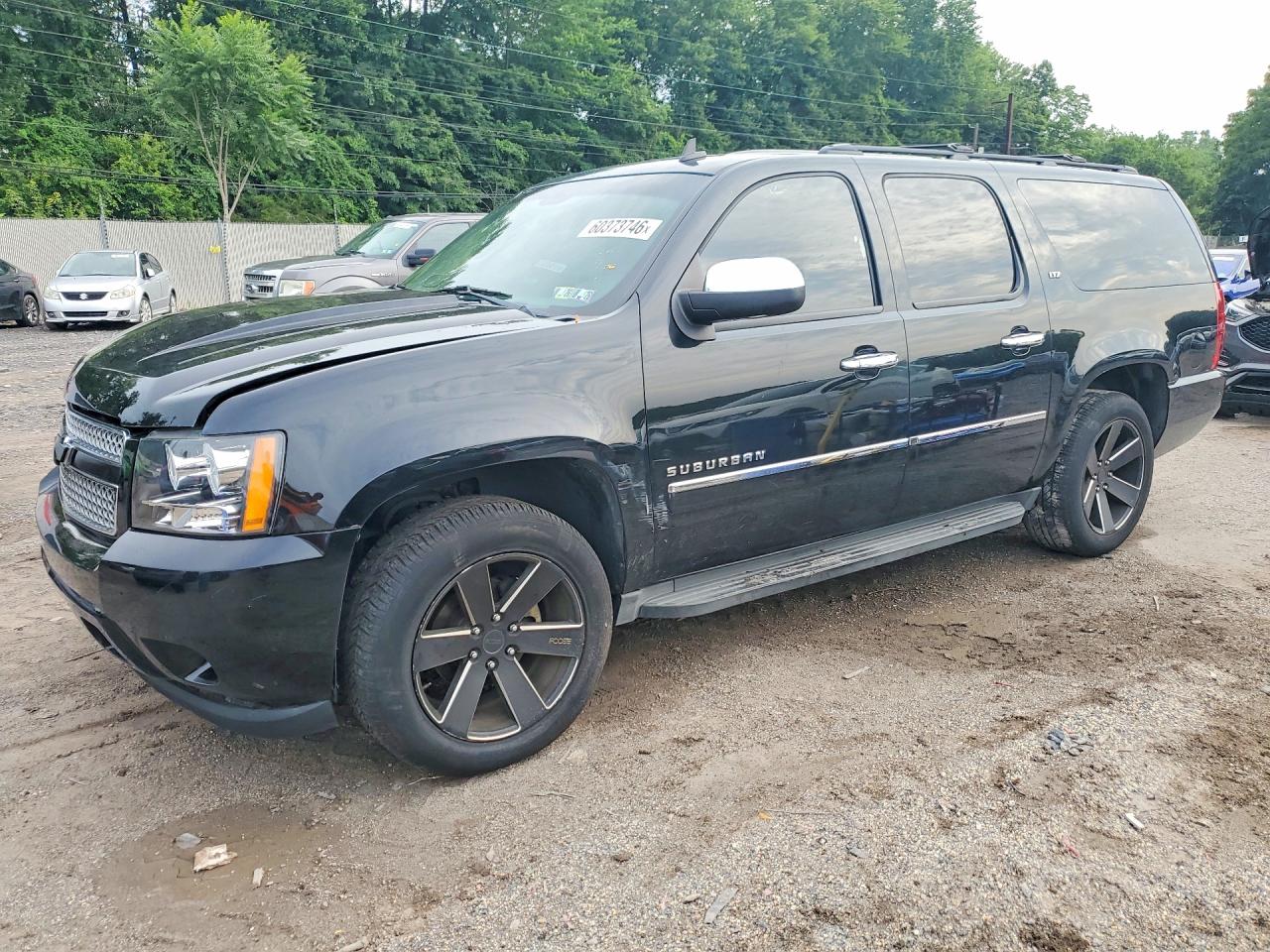 1GNUKKE3XAR181736 · 2010 CHEVROLET SUBURBAN