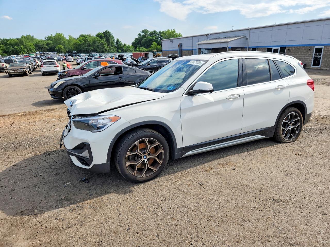WBXJG9C05L3L81057 · 2020 BMW X1