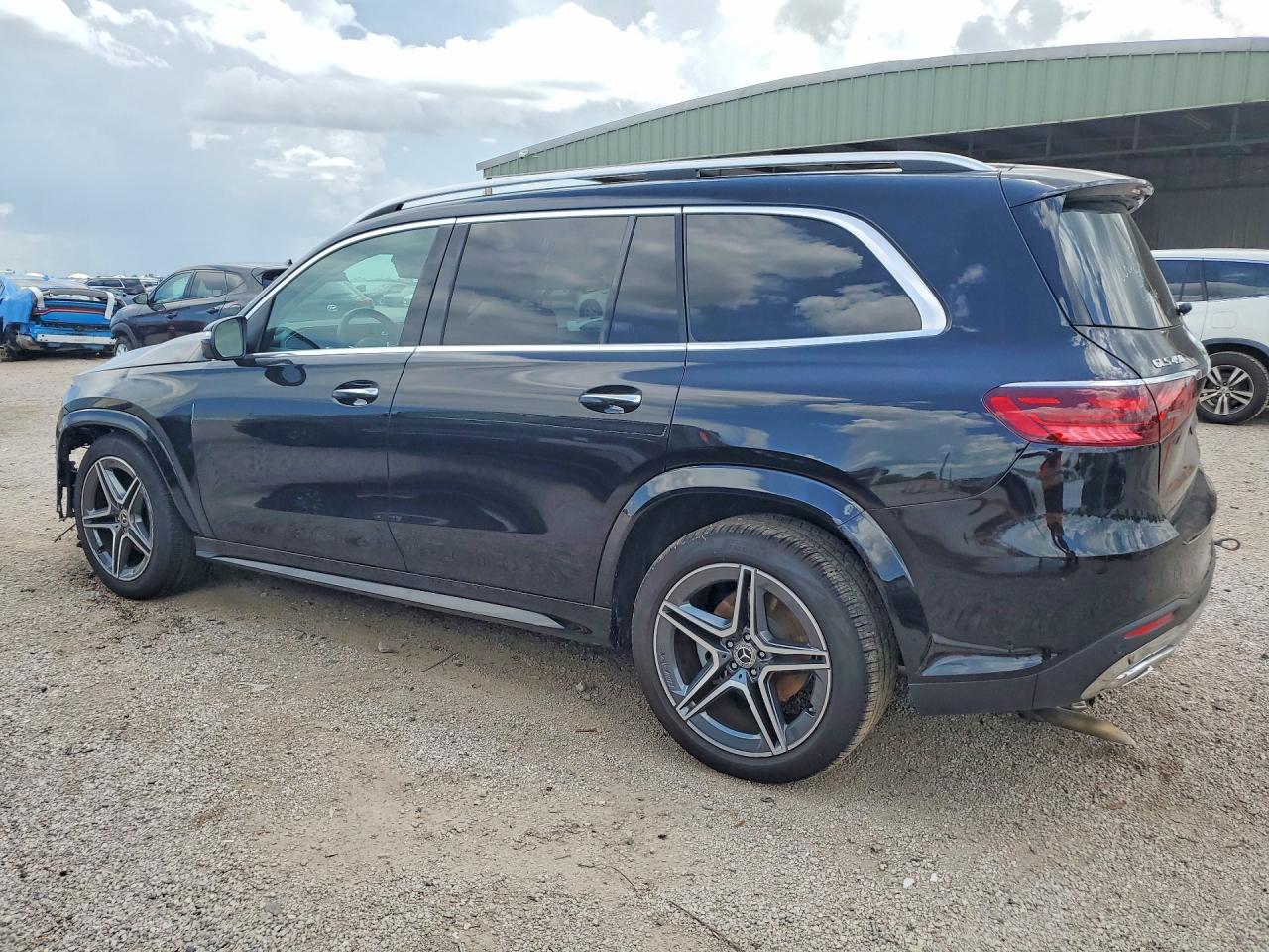 4JGFF5KE9TB634670 · 2026 MERCEDES-BENZ GLS · 2/14