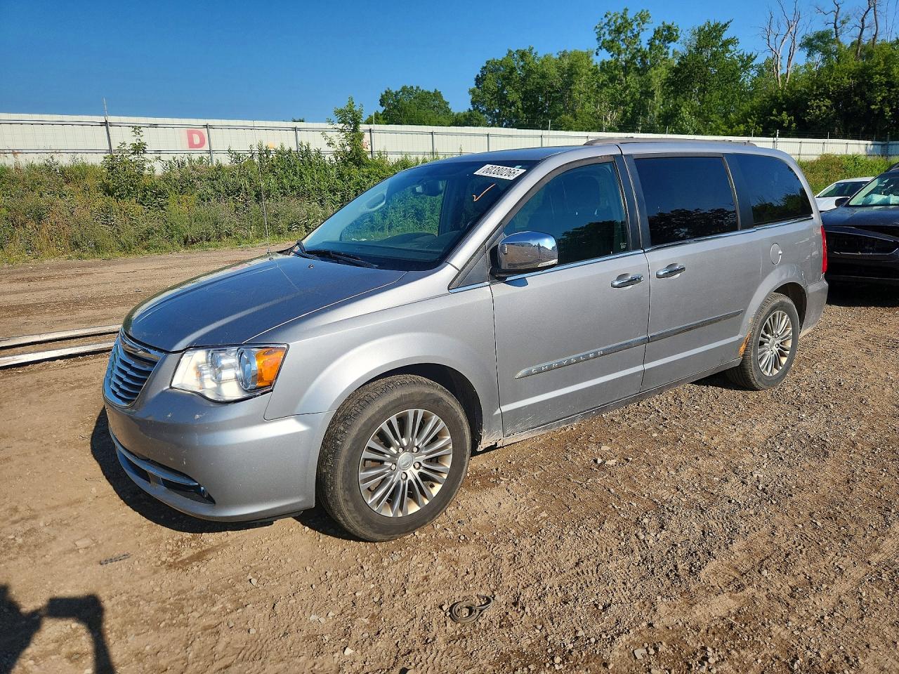 2C4RC1CG3FR522309 · 2015 CHRYSLER TOWN & COUNTRY