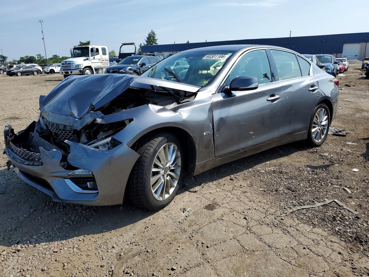 JN1EV7AR9JM442639 · 2018 INFINITI Q50