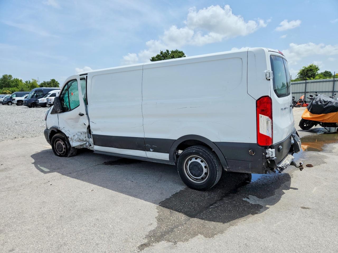 1FTYR2ZM5KKB79668 · 2019 FORD TRANSIT · 2/13