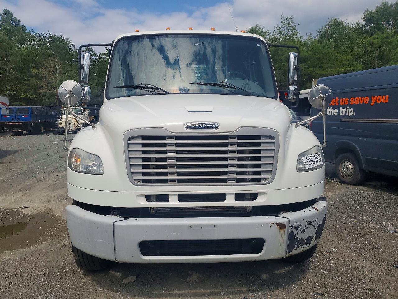 1FVHCYCYXFHGE5861 · 2015 FREIGHTLINER M2 · 5/11