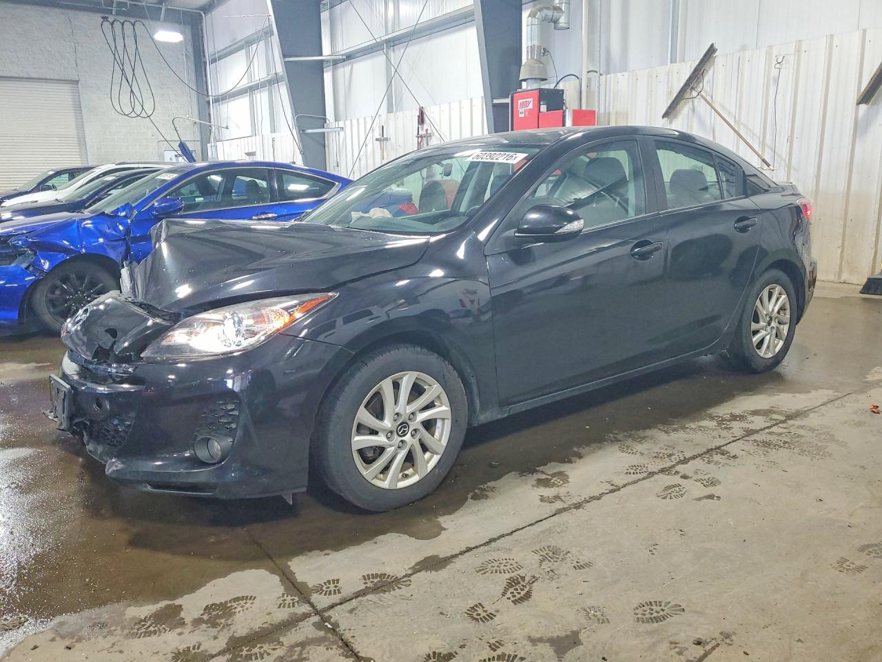 JM1BL1W74D1780062 · 2013 MAZDA 3