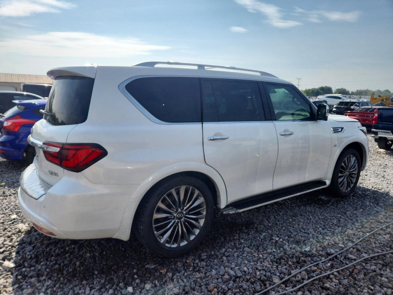 JN8AZ2NE8L9254800 · 2020 INFINITI QX80 · 3/13