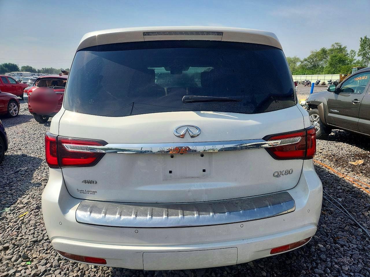 JN8AZ2NE8L9254800 · 2020 INFINITI QX80 · 6/13