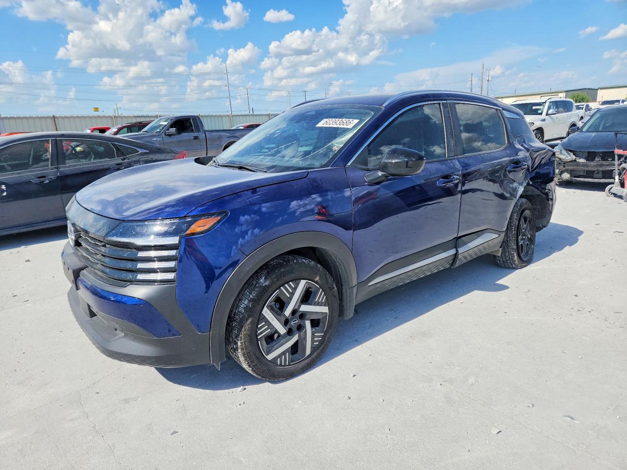 3N8AP6CE5TL322722 · 2026 NISSAN KICKS