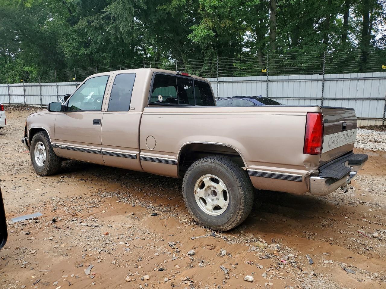 2GCEC19RXV1145966 · 1997 CHEVROLET GMT-400 · 2/12
