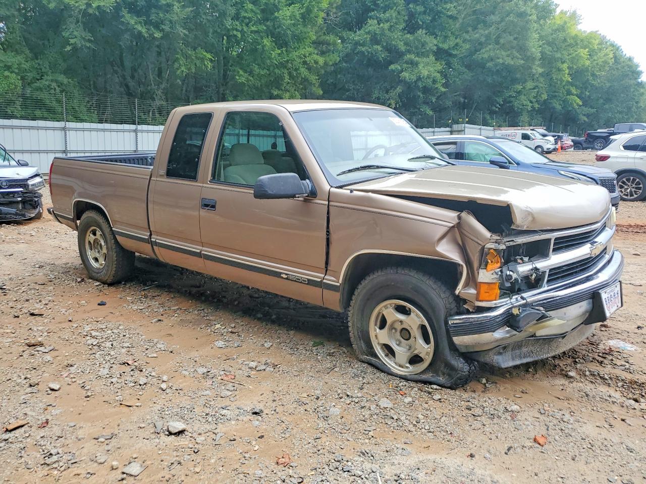 2GCEC19RXV1145966 · 1997 CHEVROLET GMT-400 · 4/12