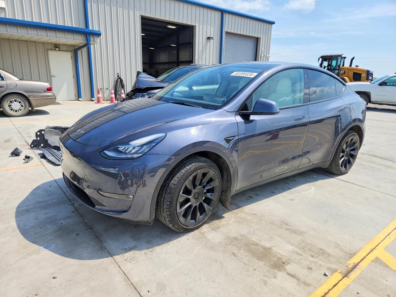 7SAYGDEE2NF368234 · 2022 TESLA MODEL Y