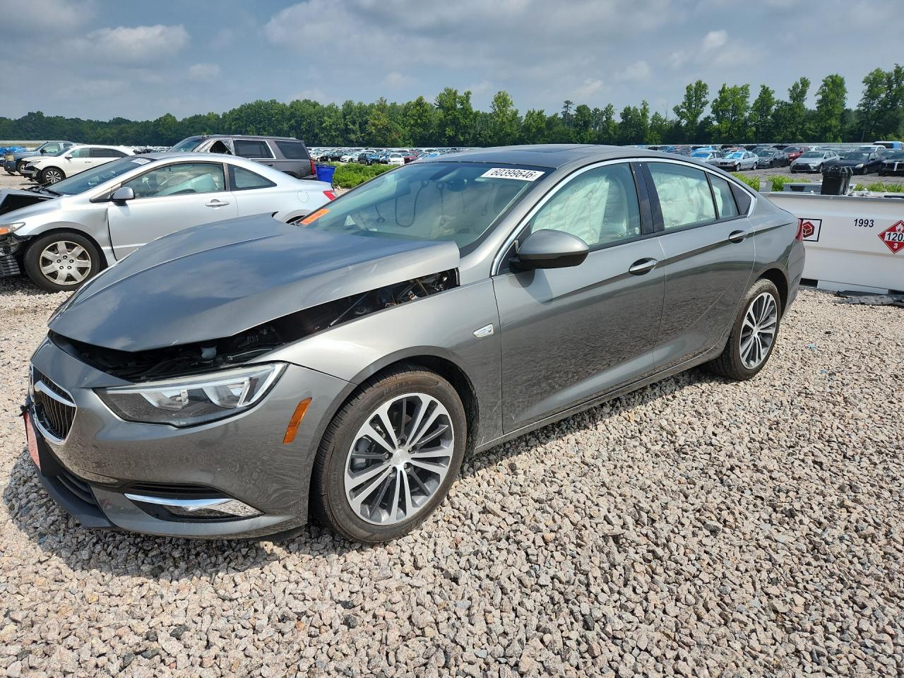 W04GP6SX8J1079656 · 2018 BUICK REGAL