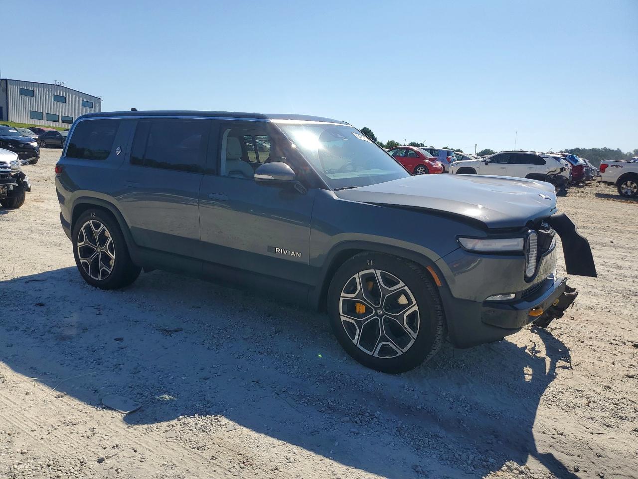 7PDSGABL3PN020878 · 2023 RIVIAN R1S · 4/12
