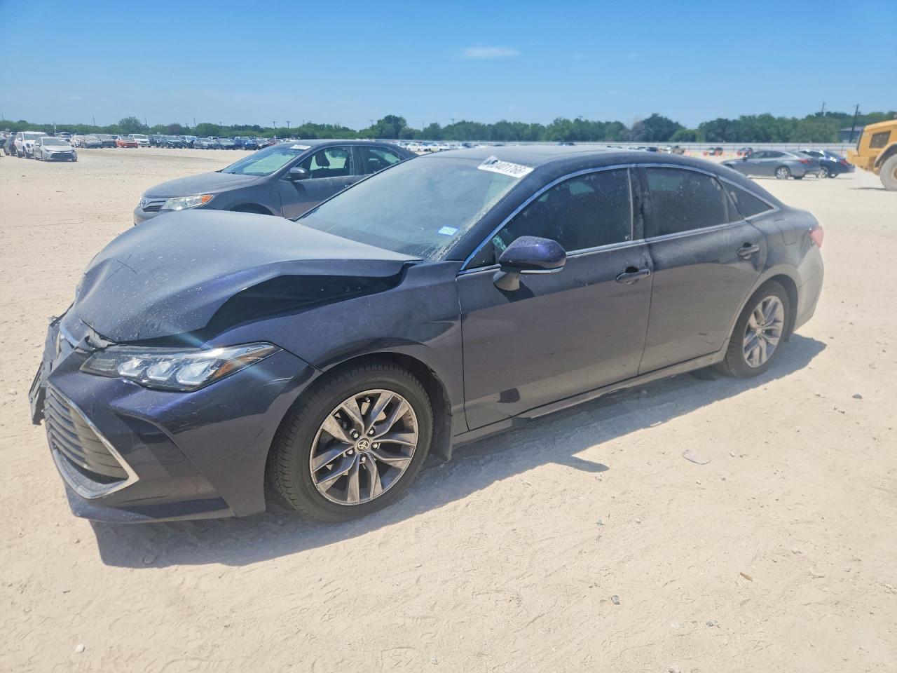4T1AZ1FB9NU084646 · 2022 TOYOTA AVALON