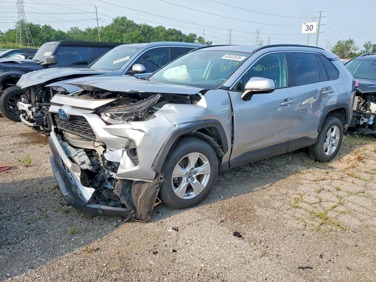 2T3RWRFV7LW068258 · 2020 TOYOTA RAV4 HYBRID