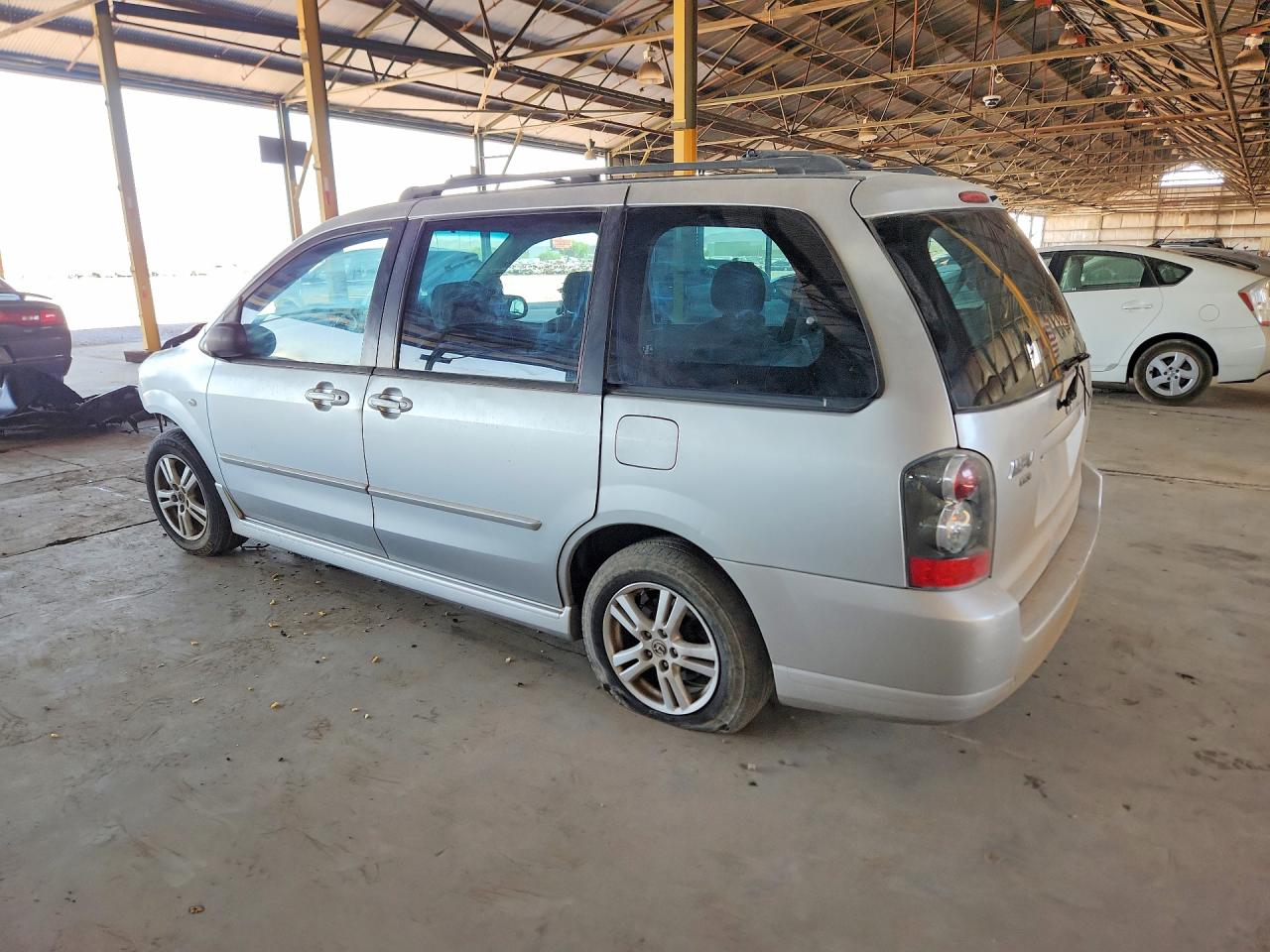 JM3LW28A950544127 · 2005 MAZDA MPV · 2/13
