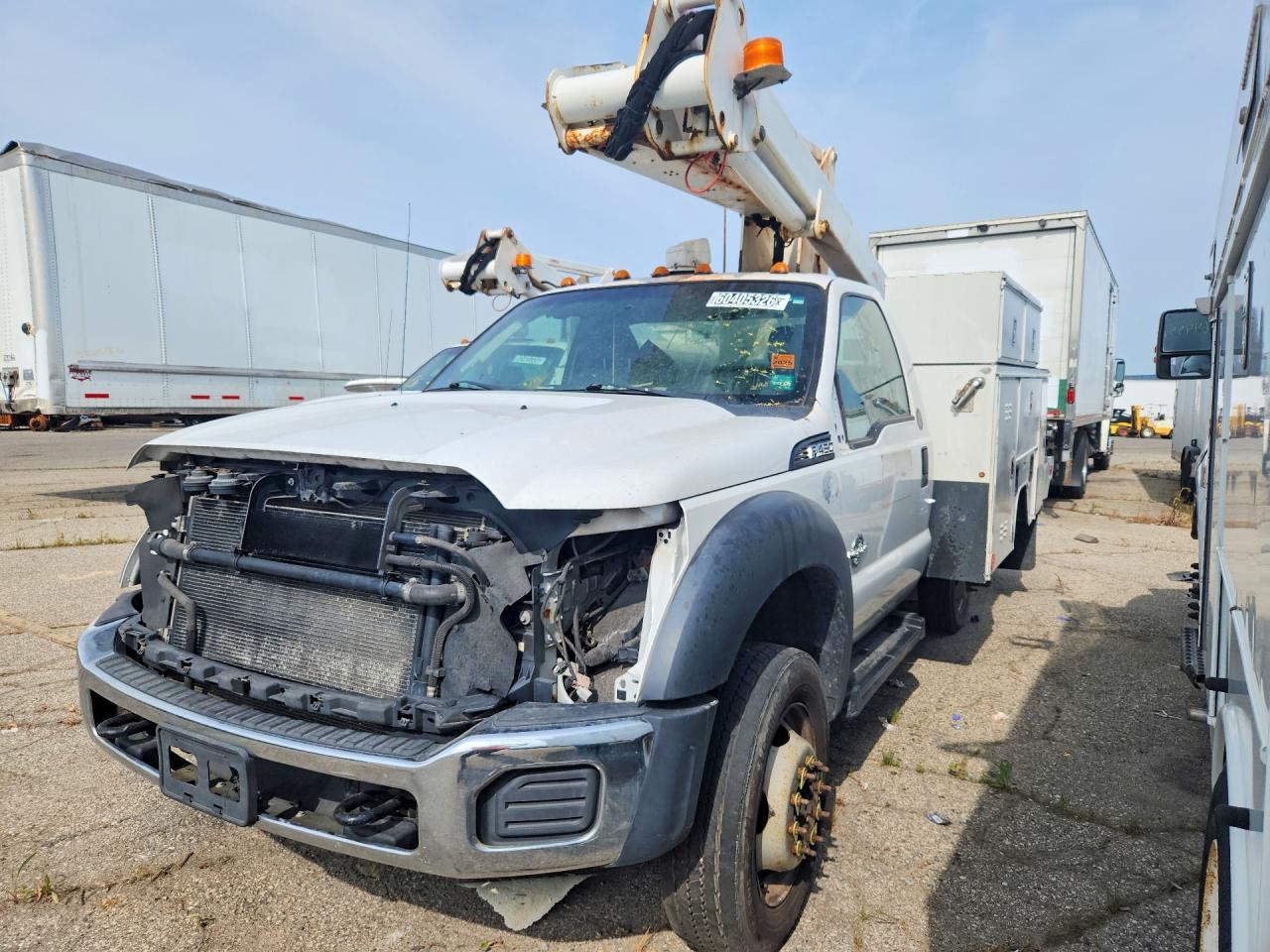 1FDUF4GT6GED32704 · 2016 FORD F450