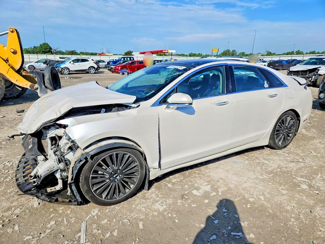 3LN6L2LU8DR826673 · 2013 LINCOLN MKZ
