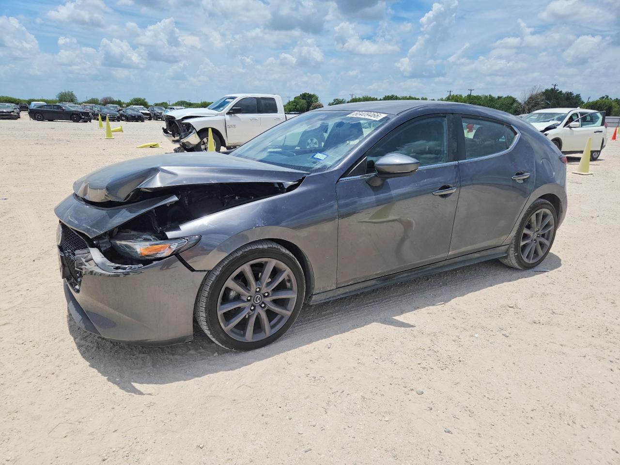 2019 MAZDA 3
