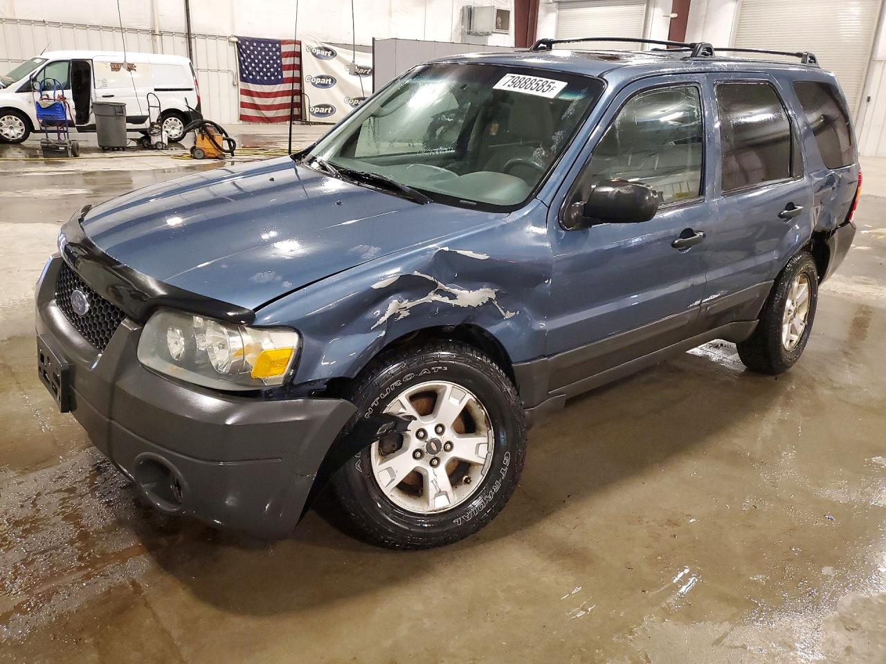 2005 FORD ESCAPE