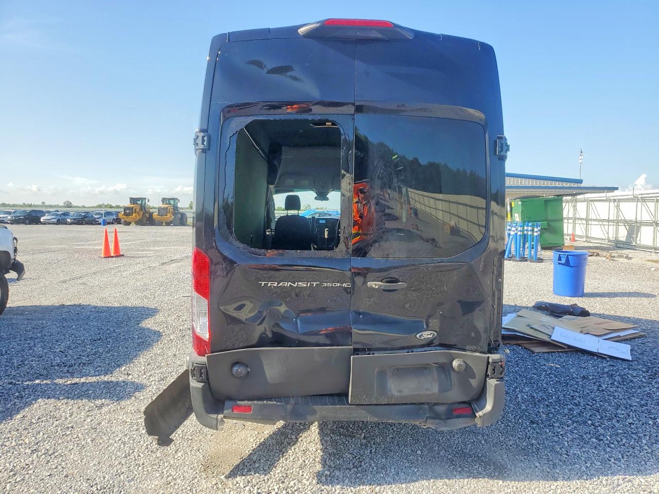 1FTBF4X89RKA05516 · 2024 FORD TRANSIT · 6/14