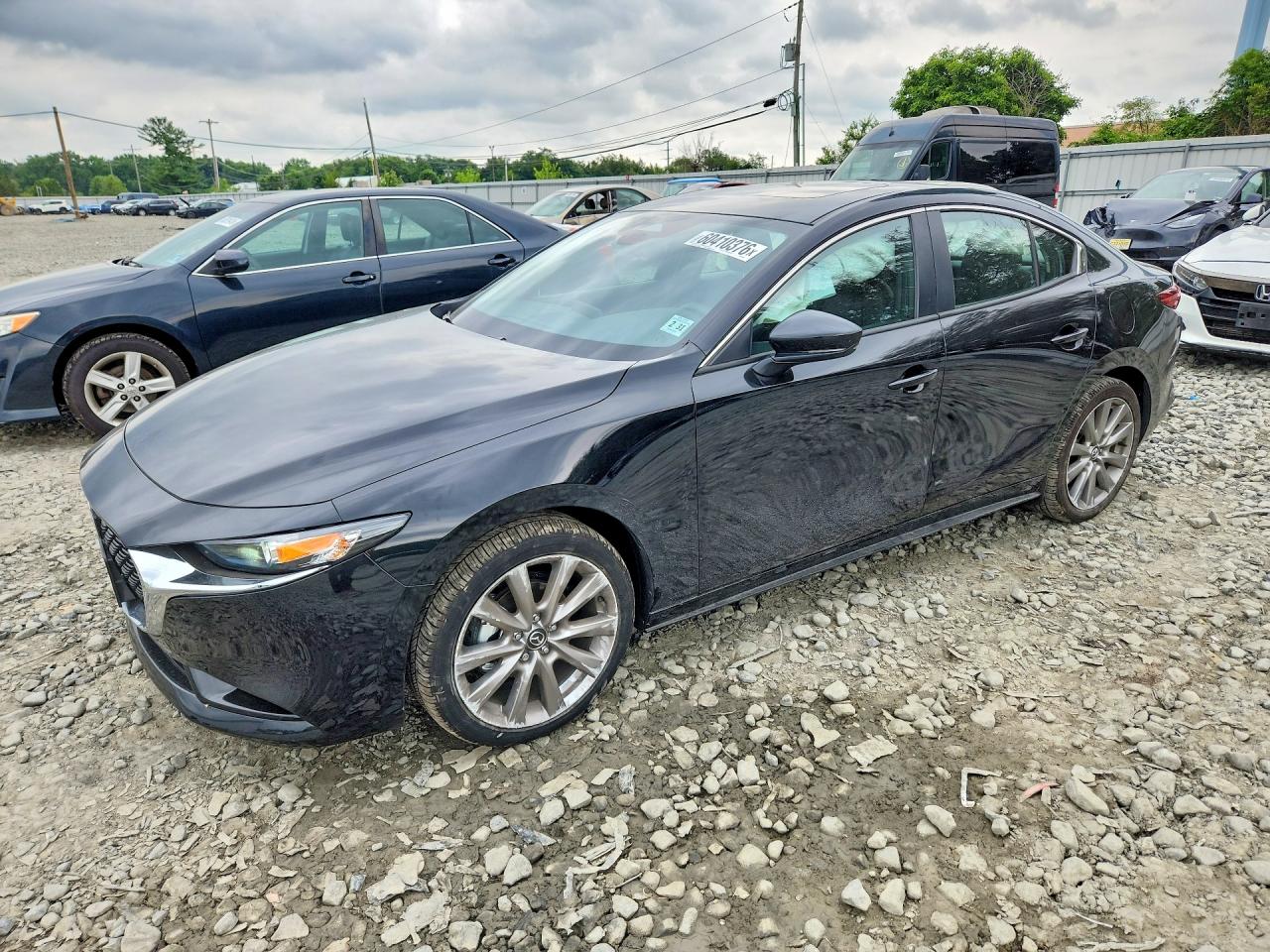 JM1BPACL9T1862535 · 2026 MAZDA 3