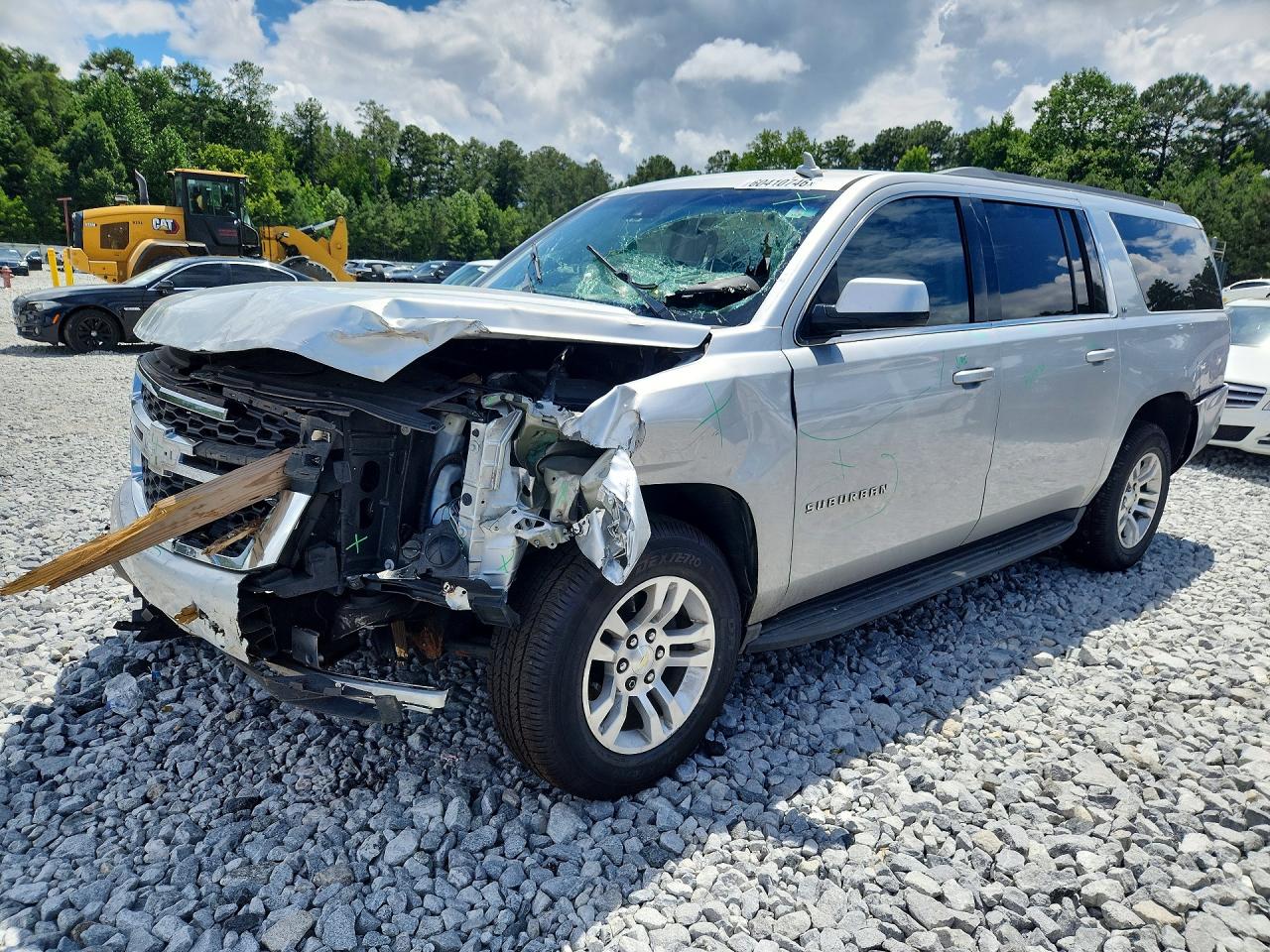 1GNSCHKC4HR156577 · 2017 CHEVROLET SUBURBAN