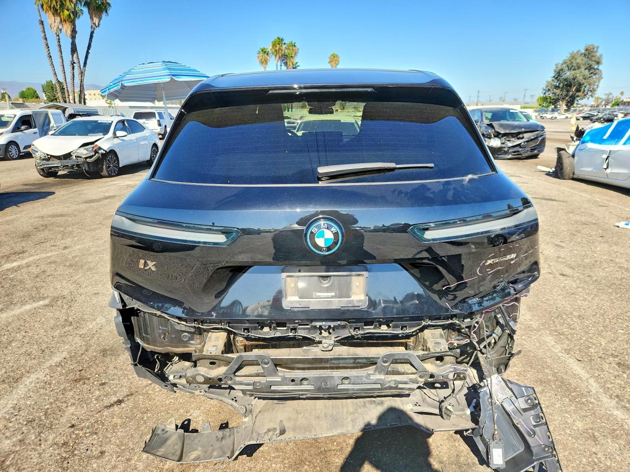 WB523CF06RCN40646 · 2024 BMW IX · 6/14