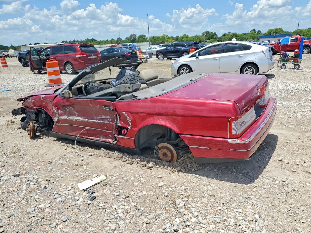 1G6VS3396PU126011 · 1993 CADILLAC ALLANTE · 2/13