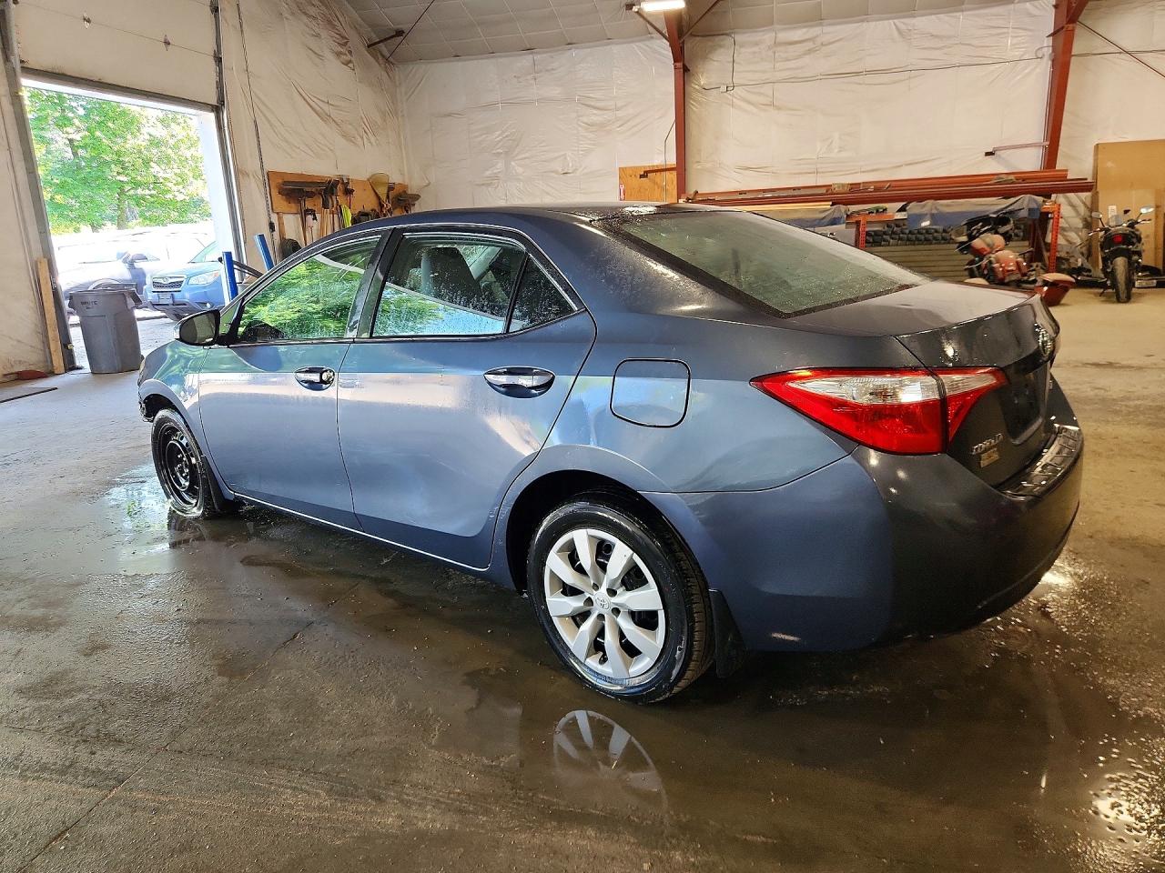 2T1BURHE2FC271206 · 2015 TOYOTA COROLLA · 2/13