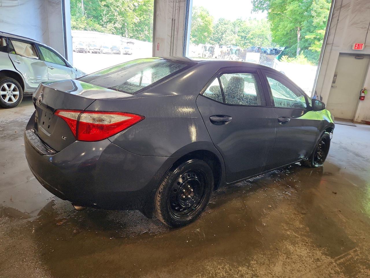 2T1BURHE2FC271206 · 2015 TOYOTA COROLLA · 3/13
