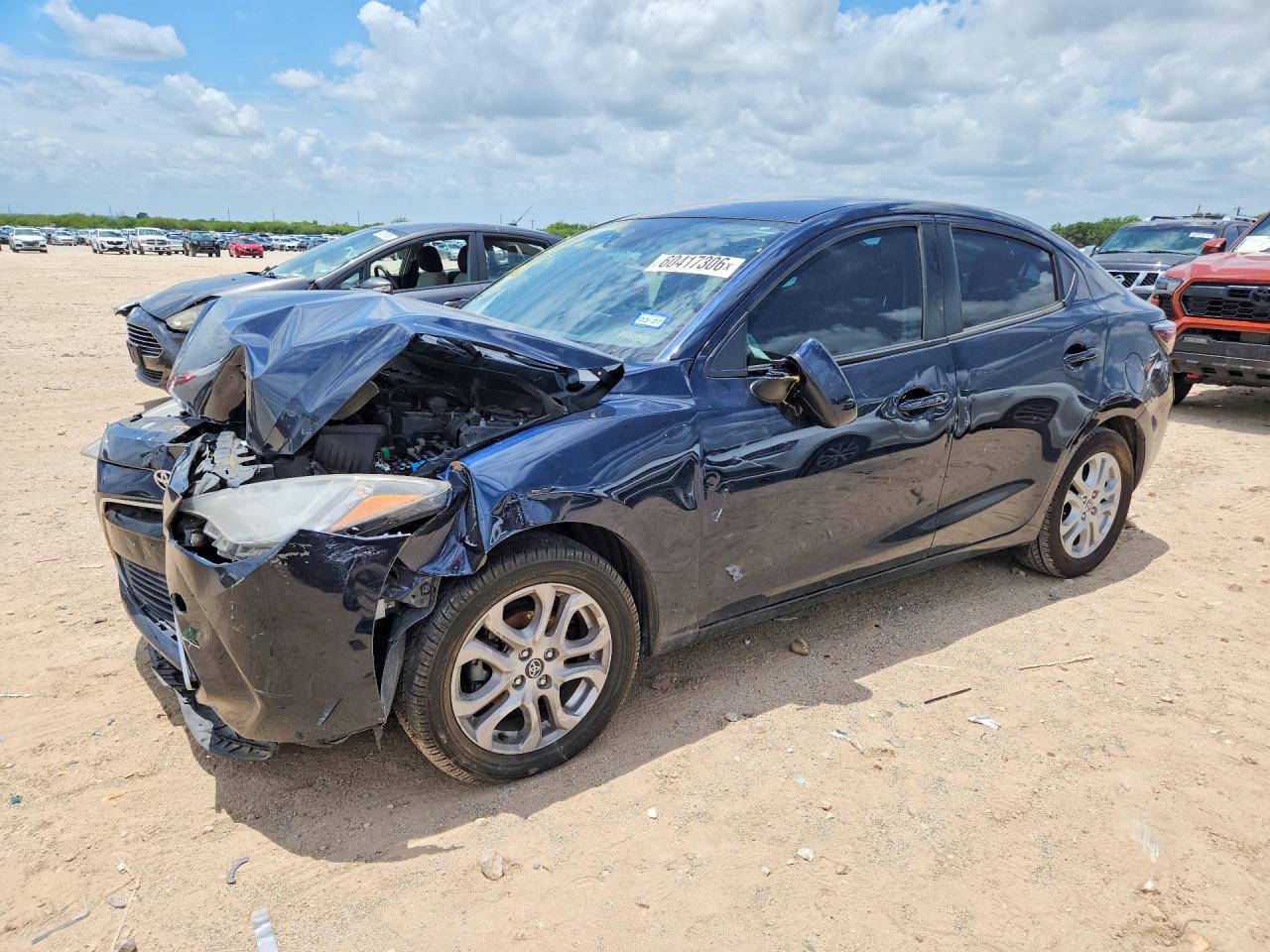 3MYDLBYV4JY315994 · 2018 TOYOTA YARIS IA